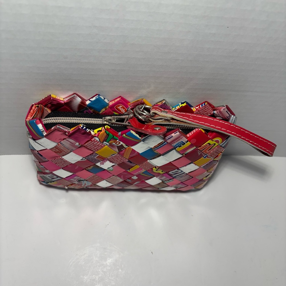 Nahui Ollin Bag Wristlet Recycled Candy Gum Wrapper Woven Multicolored Purse 7” - Picture 11 of 12